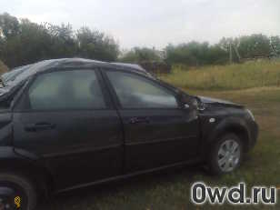 Битый автомобиль Chevrolet Lacetti